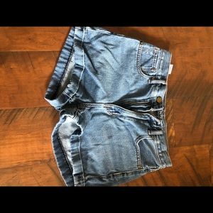 High wasted American Eagle jean shorts